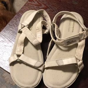 Sketchers memory foam sandals women size 8